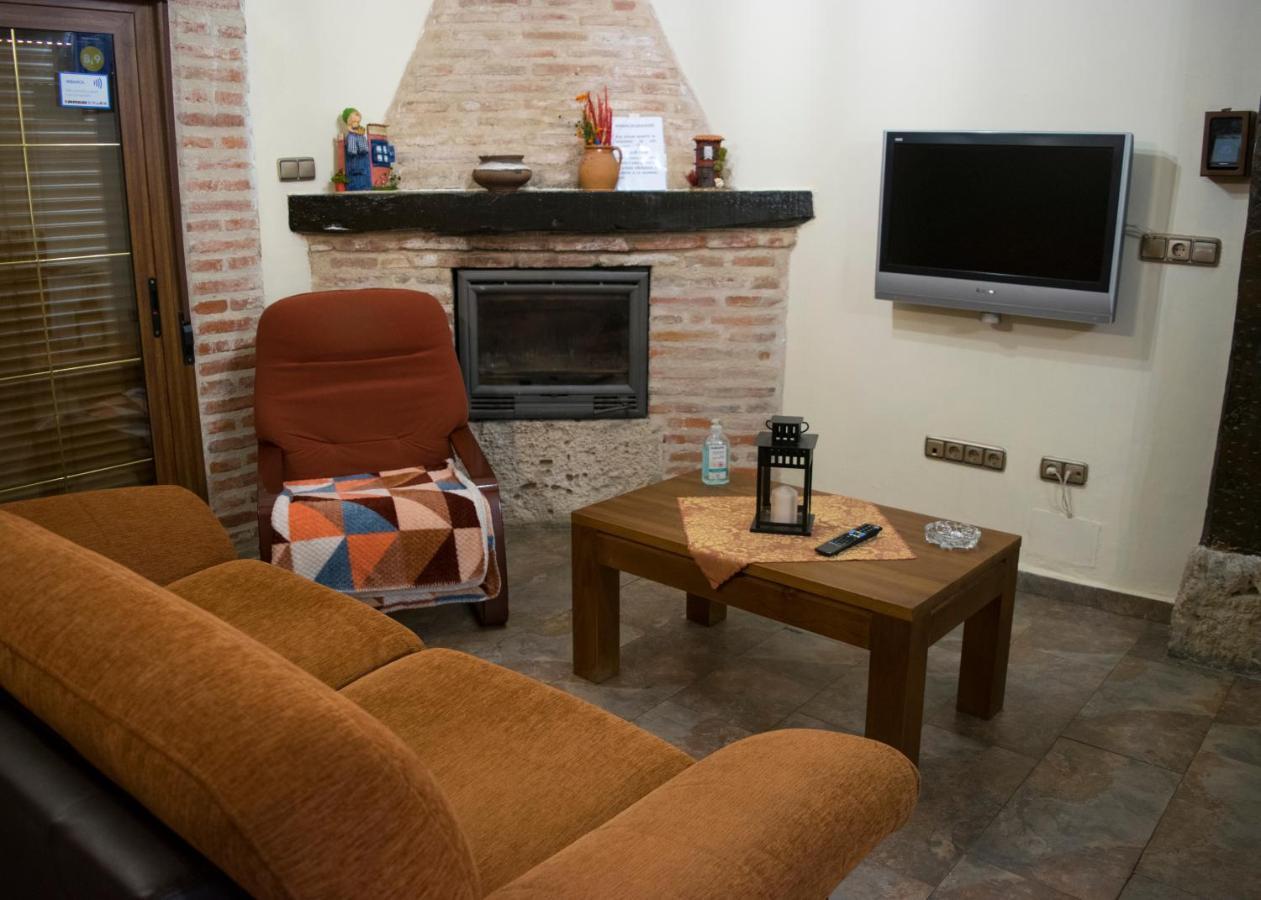 Vivienda Turistica El Caneco Tordesillas Exteriér fotografie